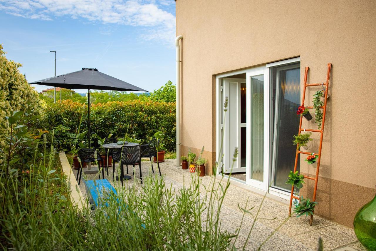 Ferienwohnung House Frida Koper Exterior foto
